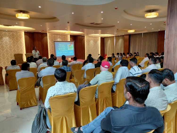 જૂનાગઢ જિલ્લા પંચાયત દ્વારા જિલ્લાના સરપંચશ્રીઓ, તલાટી-કમ-મંત્રીઓ અને પંચાયતના અન્ય કર્મચારીઓમાટે તાલીમ યોજાઇ