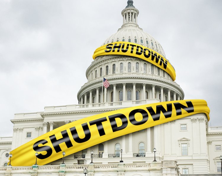 ટ્રમ્પના જડ વલણને કારણે અમેરીકાનાં ઈતિહાસનું સૌથી લાંબુ શટડાઉન : રૂા.૧ લાખ કરોડનું નુકશાન