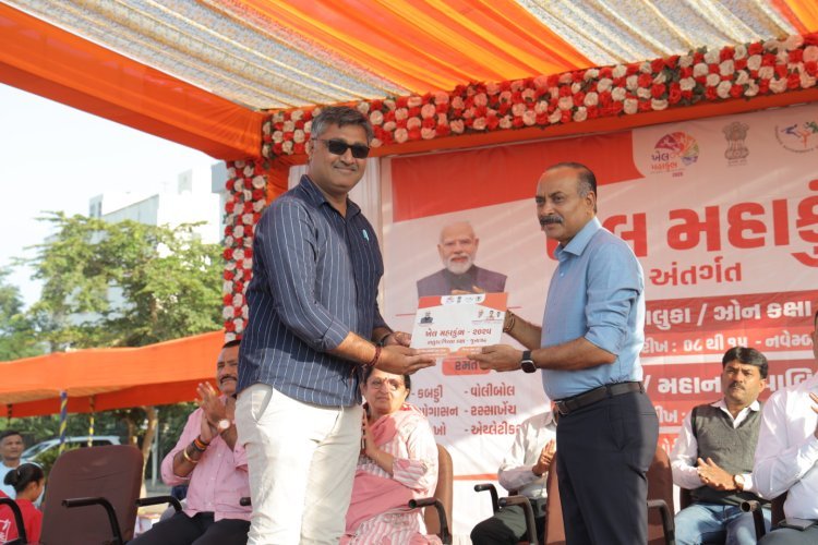 જૂનાગઢ ખેલમહાકુંભ મહાનગર ઝોનકક્ષાની સ્પર્ધાનો શુભારંભ કરાવતા ધારાસભ્ય સંજયભાઈ કોરડીયા