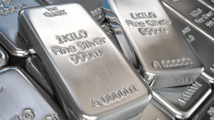 ચાંદીમાં એક જ દિવસમાં રૂા.૮૪૦૦નો ઐતિહાસિક ઉછાળો નોંધાયો : સોનાનો ભાવ પણ ઓલ ટાઈમ હાઈ