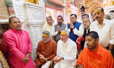 ગુજરાત પ્રદેશ ભાજપ પ્રમુખ જગદીશ વિશ્વકર્માએ સ્વામી મંદિર ખાતે સિધ્ધેશ્વર મંદિરનાં પુજન, દર્શન કરી ધન્યતા અનુભવી