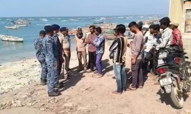 ઓખા મરીન ટાસ્ક ફોર્સ દ્વારા દરિયાઈ પટ્ટીમાં લોખંડી બંદોબસ્ત : જળ અને જમીન માર્ગે સઘન સર્ચ ઓપરેશન