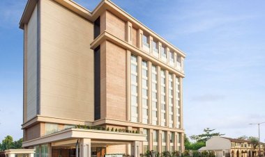 જૂનાગઢની હોટલ બેલેવ્યુ સરોવર પોર્ટીકોને સરકારે લિકર લાયસન્સ આપ્યું