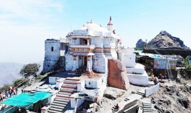 ગિરનાર અંબાજી મંદિર અને ઉપલા દાતાર પર્વત ઉપર સોમવારે હોળી પ્રાગટય