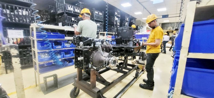 VGRC-૨૦૨૬ : સૌરાષ્ટ્ર કચ્છમાં ઉદ્યોગોમાં ઓટોમાઇઝેશન-રોબોટિક્સમાં ૫.૭૮ લાખ કરોડનું રોકાણ થકી એન્જિનિયરિંગ, મિકેનિકલ, સિવિલ, આઈ.ટી. અને આઈ.ટી.આઈ.નાં ૬ લાખ થી વધુ સ્કિલ ધારકો માટે રોજગારીનાં સુવર્ણં દ્વાર ખુલશે