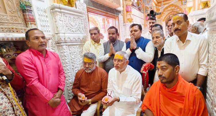 ગુજરાત પ્રદેશ ભાજપ પ્રમુખ જગદીશ વિશ્વકર્માએ સ્વામી મંદિર ખાતે સિધ્ધેશ્વર મંદિરનાં પુજન, દર્શન કરી ધન્યતા અનુભવી