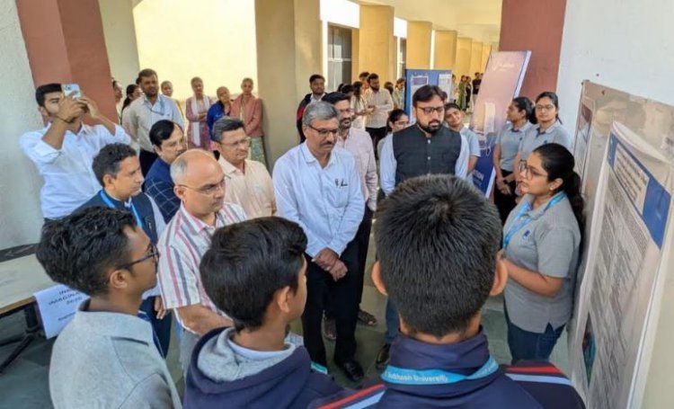 ડો. સુભાષ યુનિવર્સિટીમાં સ્કૂલ ઓફ ફાર્મસી દ્વારા સતત ત્રીજા વર્ષે “ઈન્ક-ટુ-ઈમેજીનેશન - રીવ્યુ પેપર રાઈટીંગ સ્પર્ધા”નું સફળ આયોજન