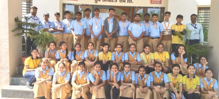 જૂનાગઢની પ્રેમાનંદ કોમર્સ સ્કૂલના વિદ્યાર્થીઓએ સાવજ ડેરીની મુલાકાત લીધી
