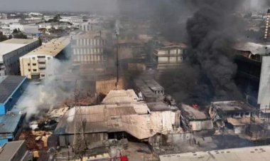 સુરતના સચીનમાં કેમિકલ વેરહોઉસમાં ભીષણ આગ, એક બાદ એક ધડાકાથી વિસ્તાર ધ્રુજી ઉઠ્યો