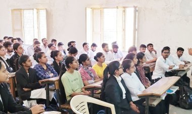 જૂનાગઢની લો કોલેજમાં ‘બૌધિક સંપદાના અધિકારોમાં ઉદ્યોગ સાહસિકતા‘ વિષય પર એક દિવસીય વર્કશોપ યોજાયો