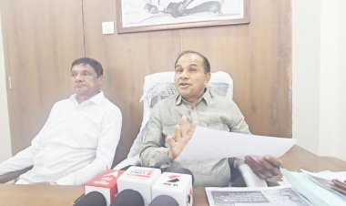 વેરાવળ પાલિકામાં માલ સામાનની ખરીદીમાં રૂા. ૧.૫ કરોડની ગેરરીતિનો કોંગ્રેસે આક્ષેપ કરતા ચકચાર