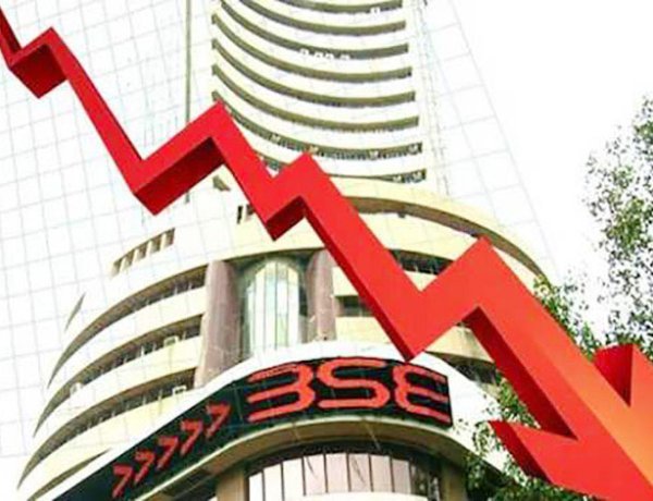 શેરબજારમાં હાહાકાર : સેન્સેક્સમાં ર૪૦૦ પોઈન્ટનો કડાકો