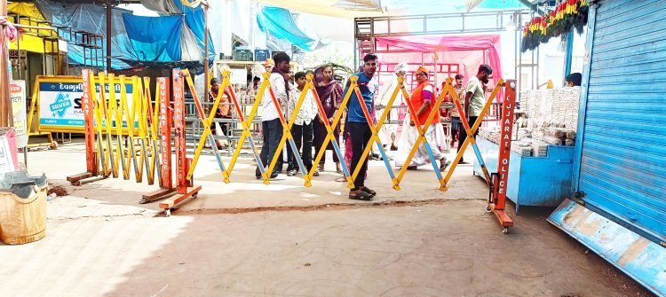 હોળી ધુળેટીના તહેવારના દિવસોમાં યાત્રાધામ બેટ-દ્વારકાના વેપારીઓનો ધંધો ઠપ્પ થયો