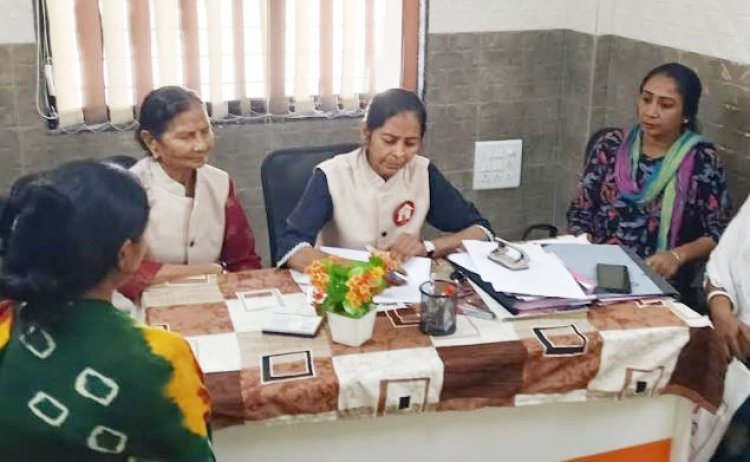 ૧૯ વર્ષીય વિદ્યાર્થીના અભ્યાસ માટે અવરોધરૂપ બનતા પરિવાર સામે સખી વન સ્ટોપ સેન્ટર અને સેવાભાવી ટ્રસ્ટના સભ્યની સમય સૂચકતાના કારણે યુવતીએ સુરક્ષિત રીતે કોલેજની પરીક્ષા આપી