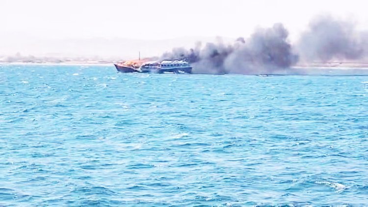 દેવભૂમિ દ્વારકા જિલ્લાના સલાયાના જહાજમાં દુબઈ નજીક આગ લાગી