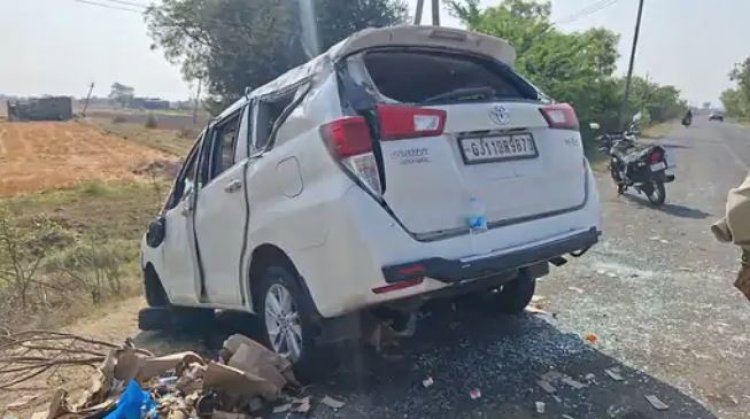 દારૂ ભરેલી ઈનોવા કેશોદ પાસે પલ્ટી ગઈ : ૩ બુટલેગરો દબાઈ ગયા !