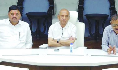 ખેતી બેંકનો વર્ષ ૨૦૨૫-૨૬નો આશરે રૂા. ૧૧૧ કરોડનો વિક્રમજનક નફો જાહેર કરતા બેંક્ના ચેરમેન ડોલર કોટેચા