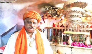 ઉપલા દાતારના મહંત ભીમ બાપુએ ગિરનાર બચાવો અભિયાનમાં ગુરૂવારે નીકળનાર મહારેલીમાં દાતાર ભક્તો અને સેવકોને જોડાવા વીડિયોના માધ્યમથી આહવાન કર્યું