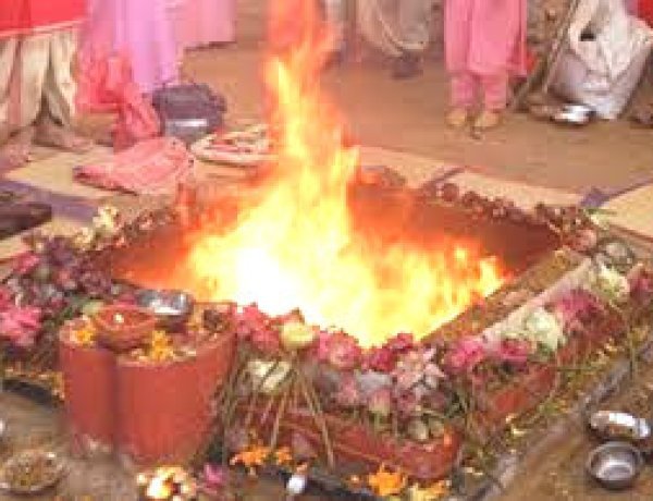 માણાવદર જય યોગેશ્વર ગૌશાળા ખાતે પંચકુડી શ્રી ગૌ ગાયત્રી યજ્ઞ યાગ યોજાઈ