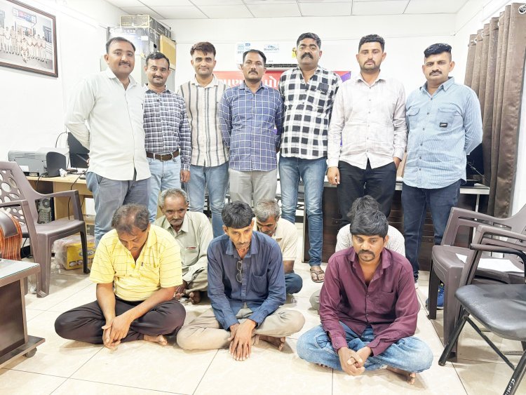 ભાણવડના રોજીવાળા ગામેથી સાત જુગારીઓ ઝડપાયા