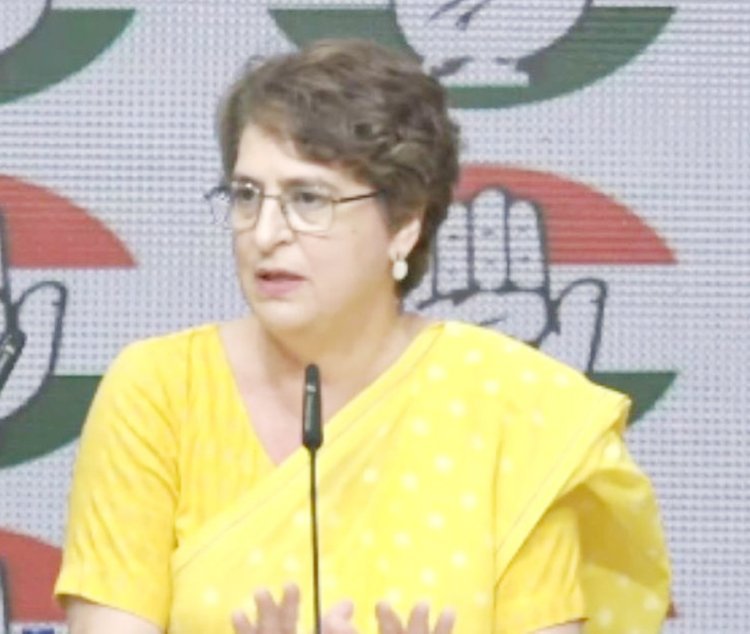 મહિલા આરક્ષણનું જુનુ બીલ લાવો, અમે સમર્થન કરીશું, ગઈકાલે લોકતંત્રની મોટી જીત થઈ : સરકારના ષડયંત્રને અમે નિષ્ફળ બનાવ્યું : પ્રિયંકા ગાંધી