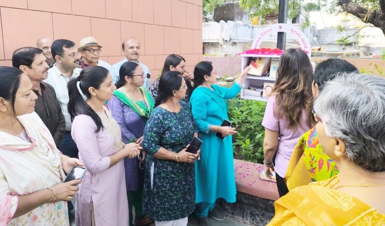 નરસિંહ મહેતા સરોવર ખાતે મુક્તધારા ફાઉન્ડેશન દ્વારા શહેરની સૌપ્રથમ ખુલ્લી લાઇબ્રેરી સ્થાપિત