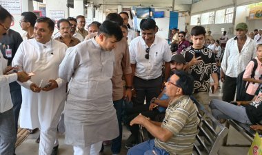 પરિવહન રાજ્યમંત્રી પ્રવીણભાઈ માળીએ જૂનાગઢ એસ.ટી. બસ સ્ટેન્ડની સુવિધાઓનું નિરીક્ષણ કર્યું