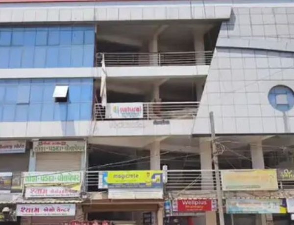 જૂનાગઢના સ્પામાં યુવતીનો આપઘાત, રહસ્યમય સંજોગોમાં જીવન ટૂંકાવ્યું