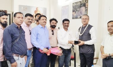 વેરાવળ આવેલ વેર્સ્ટન રેલ્વેના જીએમ સમક્ષ કર્મચારીઓના પ્રશ્નો ઉકેલવા મજદૂર સંઘએ માંગ કરી