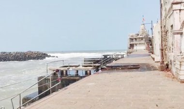 દ્વારકાની ગોમતી નદીના જોખમી પ્રથમ ત્રણ ઘાટ નજીક નાહવા પર પ્રતિબંધ
