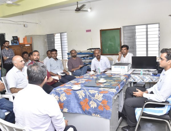 જિલ્લા કલેકટર યોગેશ ચૌધરીએ જૂનાગઢ જિલ્લાની વસ્તી ગણતરીના પ્રથમ તબક્કાનો વંથલીના વાડલા ગામેથી વિધિવત પ્રારંભ કરાવ્યો