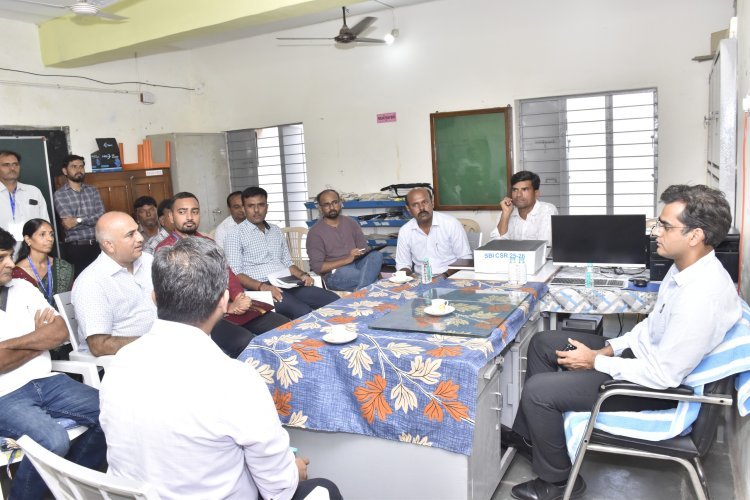 જિલ્લા કલેકટર યોગેશ ચૌધરીએ જૂનાગઢ જિલ્લાની વસ્તી ગણતરીના પ્રથમ તબક્કાનો વંથલીના વાડલા ગામેથી વિધિવત પ્રારંભ કરાવ્યો