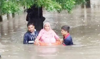અમદાવાદ જળમગ્ન : સૈન્યની મદદ લેવાઈ
