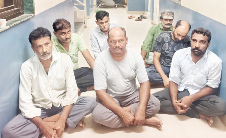 ઉના તાલુકાના ગરાળ ગામેથી 7 જુગારી ઝડપાયા