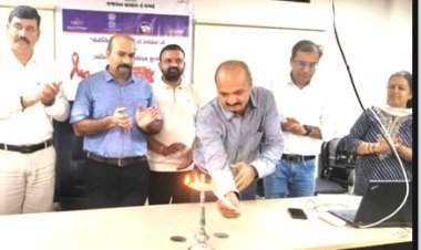 HIV સામે લડવું છે, HIV સાથે જીવતા લોકો સામે નહીં, ચાલો સહભાગી બનીએ, ભેદભાવ ન કરીએ