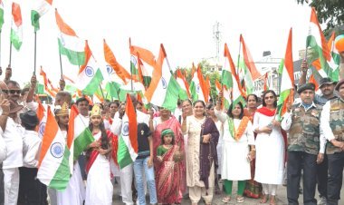 કેશોદમાં ‘હર ઘર તિરંગા’ અભિયાન અંતર્ગત ભવ્ય તિરંગા યાત્રા યોજાઈ