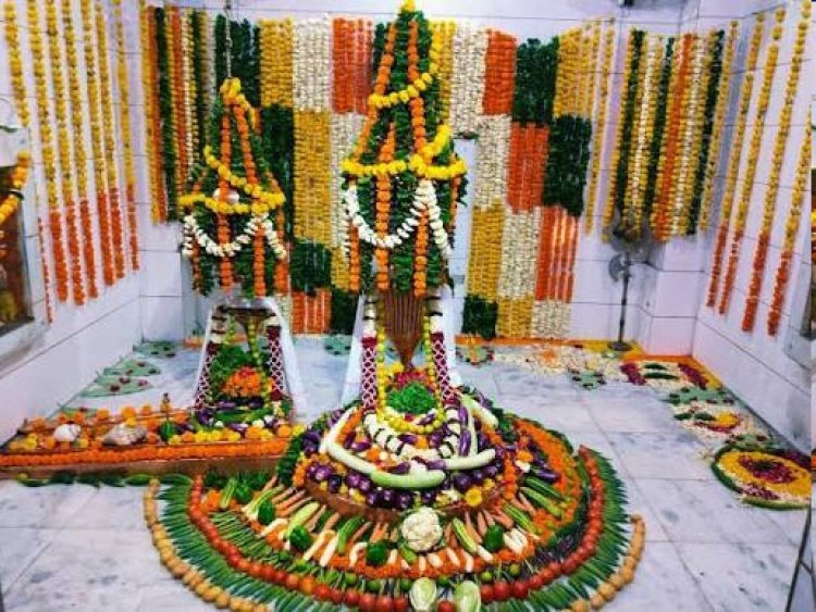 મનતું શંકર, ભજીલે...મનતું  શંકર ભજીલે; જૂનાગઢ શહેરમાં આવેલા શિવ મંદિરોમાં હર..હર.. મહાદેવનો જયઘોષ ગુંજી ઉઠયો