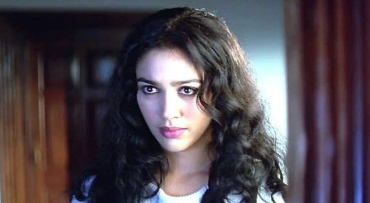 ‘રાજ’ની ખૌફનાક માલતી 24 વર્ષ બાદ ક્યાં છે? માલિની શર્માએ ગ્લેમર છોડીને પહાડોમાં ખેતીને બનાવ્યું જીવન