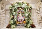 શ્રી કષ્ટભંજન દેવ દાદાને રંગબેરંગી ફૂલોનો દિવ્ય શણગાર કરાયો 