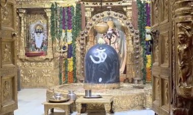 શ્રાવણ માસનો આજે છેલ્લો સોમવાર : સોમનાથ મહાદેવનાં દર્શને ભાવિકો ઉમટી પડયા