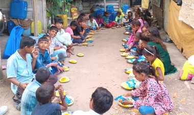 ધૂળિયા રસ્તાઓ પર ગુંજ્યો કાન્હાનો કલરવ: ‘મેંગો પીપલ પરિવાર‘ દ્વારા ઝુપડપટ્ટીના બાળકો સાથે જન્માષ્ટમીની અદભુત ઉજવણી