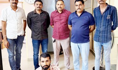 ખંભાળિયા નજીક ચેરના જંગલમાંથી ગેરકાયદેસર ડીઝલનો જથ્થો ઝડપાયો
