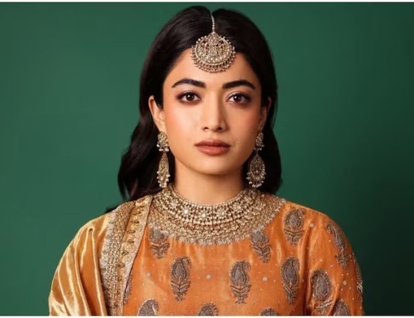 ‘માયસા’ના શૂટિંગ દરમિયાન રશ્મિકા મંદાનાને ઈજા, ટૂંક સમયમાં સેટ પર પરત ફરવાનો આપ્યો સંકેત
