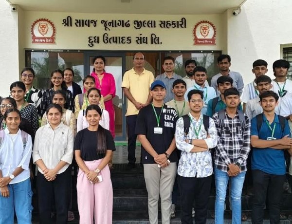 “બહાઉદ્દીન કૉલેજના ૩૦થી વધુ વિદ્યાર્થીઓએ ‘સાવજ’ દૂધ સંઘની મુલાકાત લઈ સહકારી ક્ષેત્રનો પ્રત્યક્ષ અનુભવ મેળવ્યો”