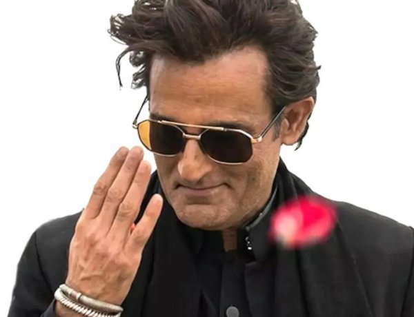 અલીબાગમાં રહેતા અક્ષય ખન્નાએ મુંબઈના મલબાર હિલમાં ખરીદ્યો રૂ.33.26 કરોડનો લક્ઝરી ફ્લેટ