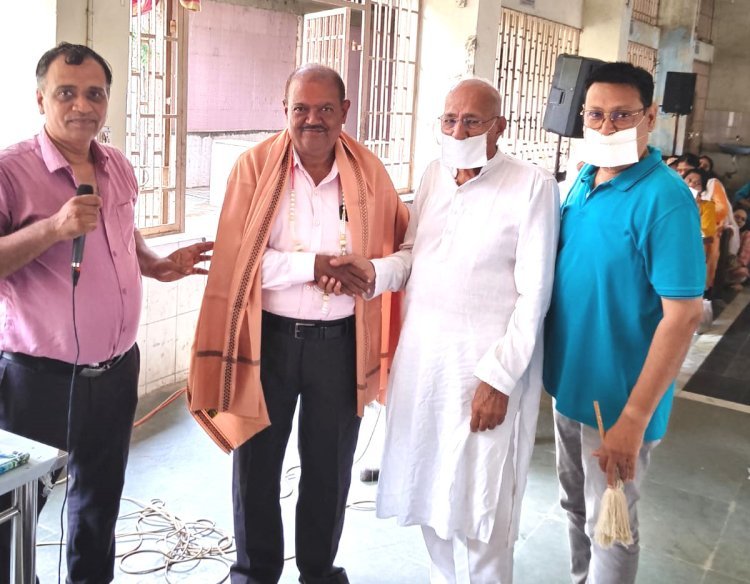 સ્થાનકવાસી જૈન સમાજ જુનાગઢ દ્વારા સત્યમ સેવા યુવક મંડળ ટ્રસ્ટના પ્રમુખશ્રી મનસુખ વાજાનું શ્રેષ્ઠ માનવસેવા બદલ સન્માન કરાયું