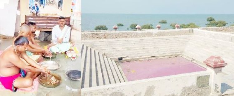 શ્રાદ્ધપક્ષમાં દ્વારકાના ગોમતી ઘાટે પિતૃતર્પણ માટે ભાવિકોનો ધસારો