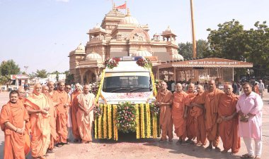 શ્રી કષ્ટભંજન દેવ સાળંગપુર ખાતે ધામેધામથી પધારેલા સંતોના વરદ હસ્તે નવી ‘અંતિમ યાત્રા સેવા’  વાહનની સેવા લોકાર્પણ કરાઇ
