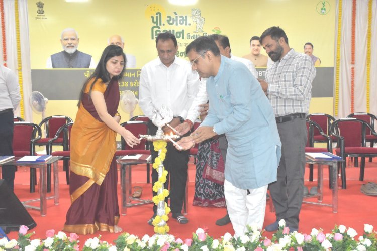 ગીર સોમનાથ જિલ્લામાં "પી.એમ. કિસાન ઉત્સવ દિવસ"ની ઉજવણી, જિલ્લાકક્ષાનો એક અને તાલુકા કક્ષાએ ૫૬ ખેડૂતલક્ષી કાર્યક્રમ યોજાયા
